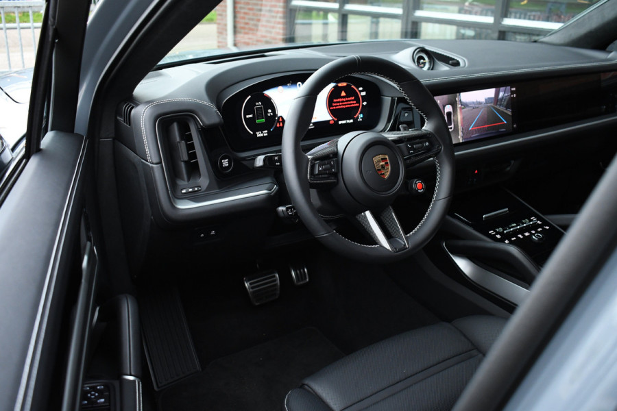 Porsche Cayenne Coupé 4.0 Turbo E-Hybrid GT Burmester PDCC Carbon HUD ACC