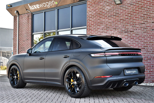 Porsche Cayenne Coupé 4.0 Turbo E-Hybrid GT Burmester PDCC Carbon HUD ACC