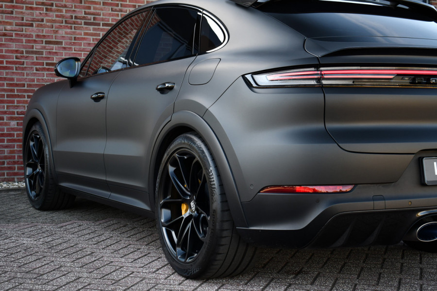 Porsche Cayenne Coupé 4.0 Turbo E-Hybrid GT Burmester PDCC Carbon HUD ACC