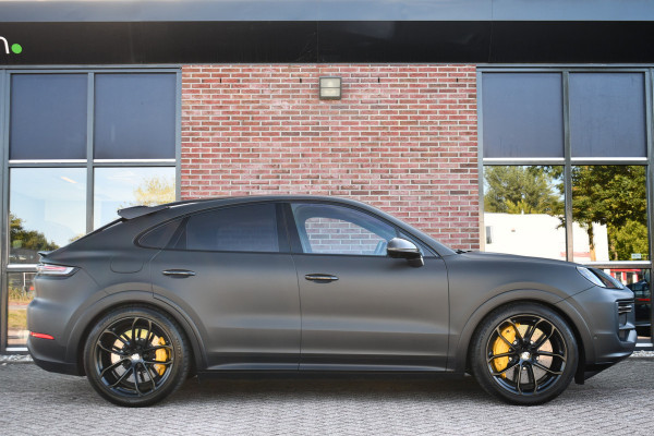 Porsche Cayenne Coupé 4.0 Turbo E-Hybrid GT Burmester PDCC Carbon HUD ACC