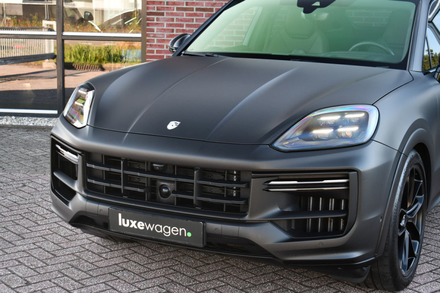 Porsche Cayenne Coupé 4.0 Turbo E-Hybrid GT Burmester PDCC Carbon HUD ACC