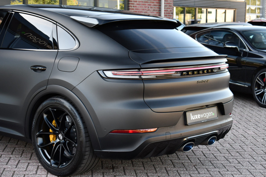 Porsche Cayenne Coupé 4.0 Turbo E-Hybrid GT Burmester PDCC Carbon HUD ACC