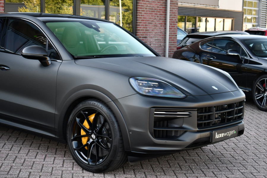 Porsche Cayenne Coupé 4.0 Turbo E-Hybrid GT Burmester PDCC Carbon HUD ACC