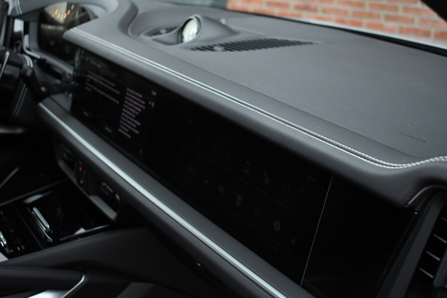 Porsche Cayenne Coupé 4.0 Turbo E-Hybrid GT Burmester PDCC Carbon HUD ACC