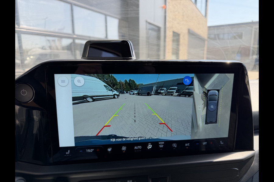 Ford E-Transit Custom 340 L2H1 Limited 71kWh 218pk - 370KM WLTP - AGR Bestuurdersstoel - ACC - B&O - Navi - Stoel/Stuurverwarming - 360 Camera - Blind