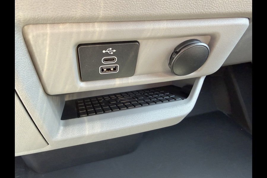 Ford E-Transit Custom 340 L2H1 Limited 71kWh 218pk - 370KM WLTP - AGR Bestuurdersstoel - ACC - B&O - Navi - Stoel/Stuurverwarming - 360 Camera - Blind
