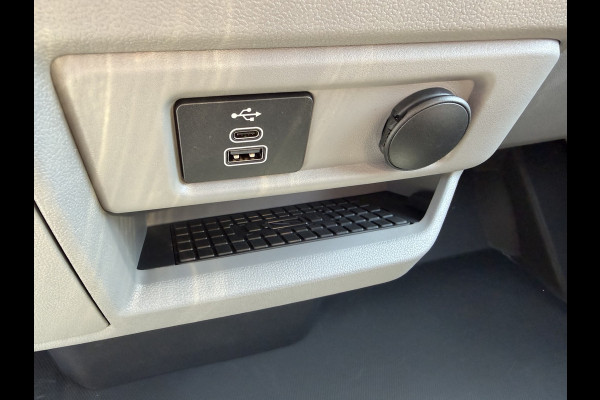 Ford E-Transit Custom 340 L2H1 Limited 71kWh 218pk - 370KM WLTP - AGR Bestuurdersstoel - ACC - B&O - Navi - Stoel/Stuurverwarming - 360 Camera - Blind