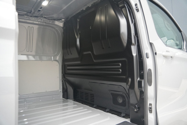 Ford E-Transit Custom 340 L2H1 Limited - Special Edition - 71kWh 218pk - 370KM WLTP - AGR Bestuurdersstoel - ACC - B&O - Navi - Stoel/Stuurverwarming