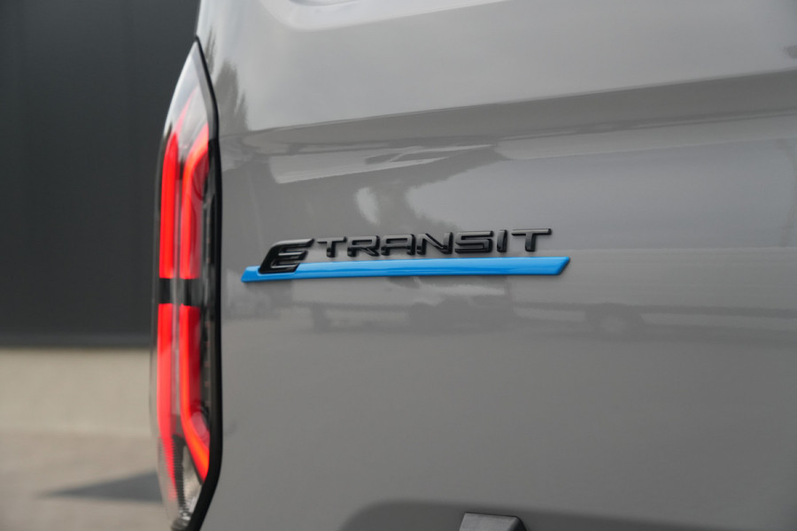 Ford E-Transit Custom 340 L2H1 Limited - Special Edition - 71kWh 218pk - 370KM WLTP - AGR Bestuurdersstoel - ACC - B&O - Navi - Stoel/Stuurverwarming