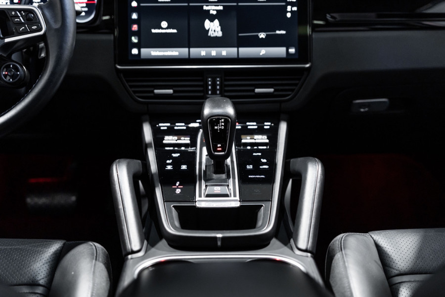 Porsche Cayenne Coupé 3.0 E-Hybrid Platinum Edition Pano Full Option