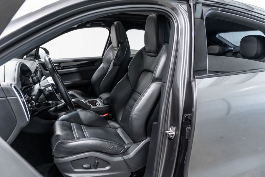 Porsche Cayenne Coupé 3.0 E-Hybrid Platinum Edition Pano Full Option