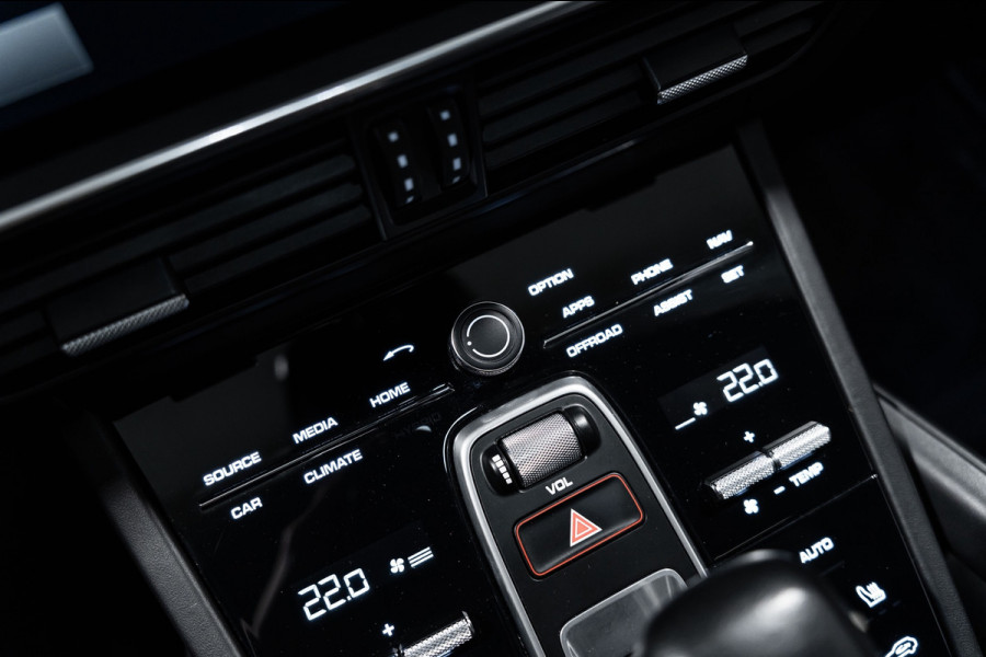 Porsche Cayenne Coupé 3.0 E-Hybrid Platinum Edition Pano Full Option