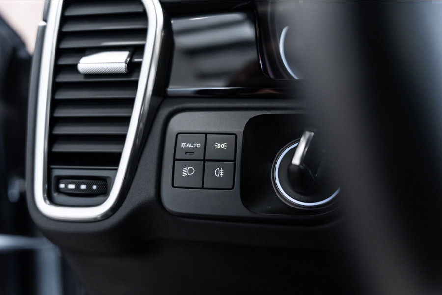 Porsche Cayenne Coupé 3.0 E-Hybrid Platinum Edition Pano Full Option