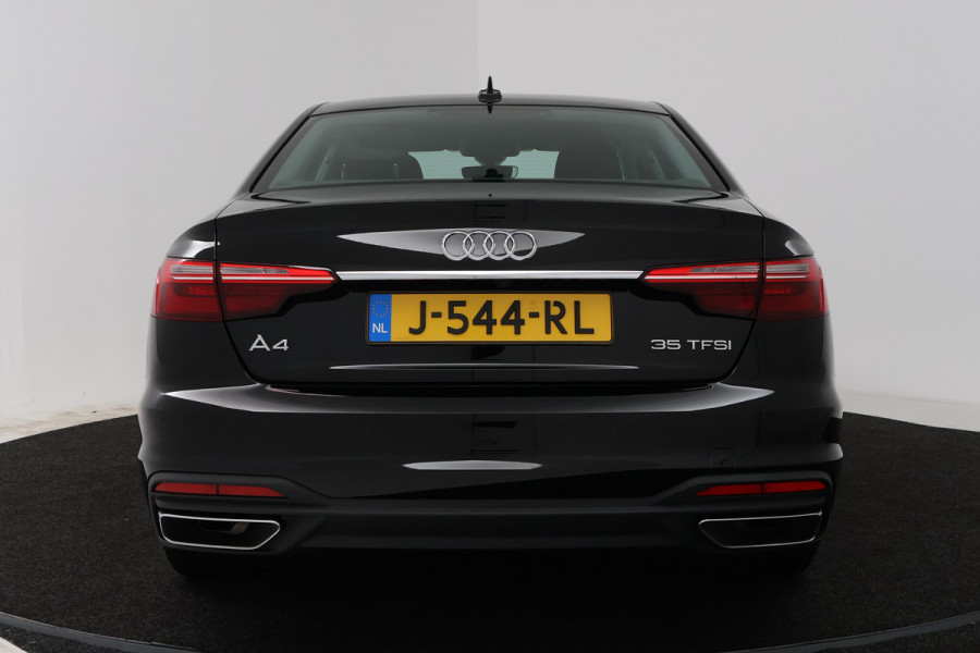 Audi A4 Limousine 35 TFSI Pro Line (ACHTERUITRIJCAMERA, CRUISE CONTROL, NAVIGATIE, PARKEERSENSOREN)