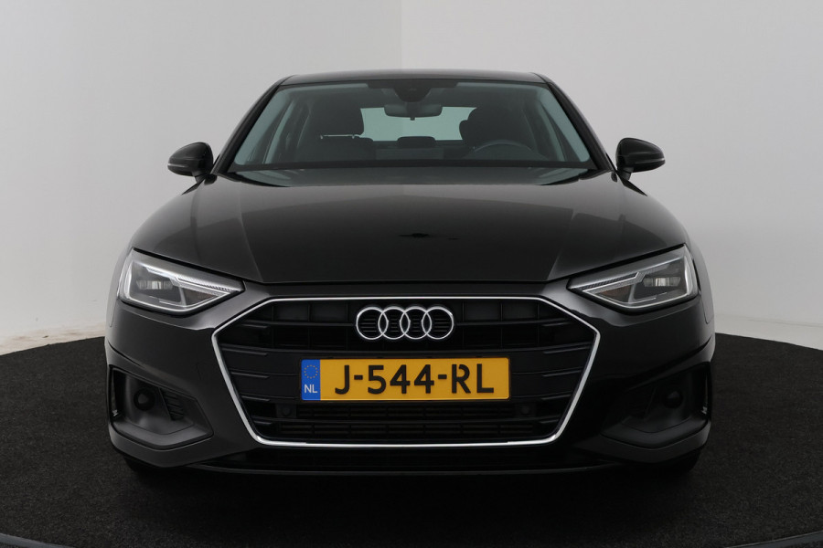 Audi A4 Limousine 35 TFSI Pro Line (ACHTERUITRIJCAMERA, CRUISE CONTROL, NAVIGATIE, PARKEERSENSOREN)