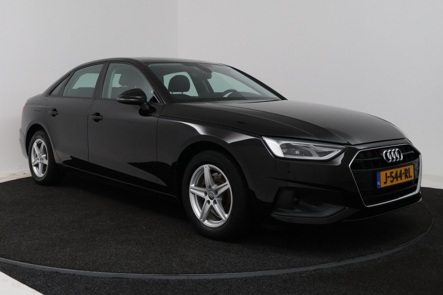 Audi A4 Limousine 35 TFSI Pro Line (ACHTERUITRIJCAMERA, CRUISE CONTROL, NAVIGATIE, PARKEERSENSOREN)