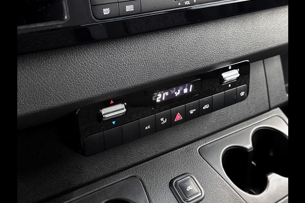 Mercedes-Benz Sprinter 317 CDI L3H2 Pro Distronic Elektrische Schuifdeur Trekhaak Betimmering Navigatie Carplay