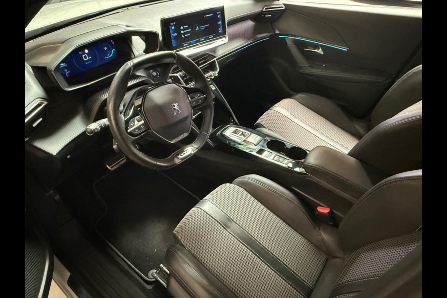 Peugeot 2008 1.2 PureTech 130 GT | Sfeerverlichting | Camera | Carplay | Led