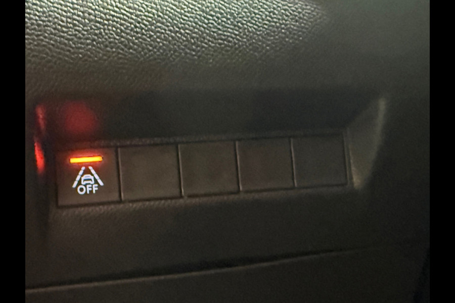Peugeot 2008 1.2 PureTech 130 GT | Sfeerverlichting | Camera | Carplay | Led