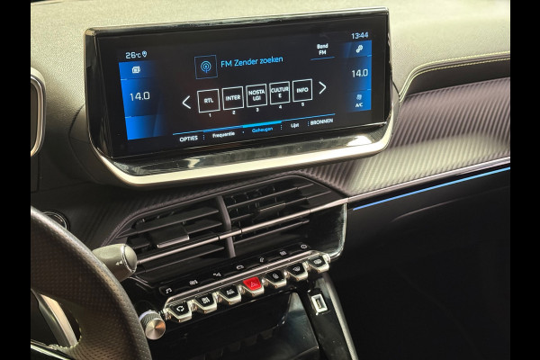 Peugeot 2008 1.2 PureTech 130 GT | Sfeerverlichting | Camera | Carplay | Led