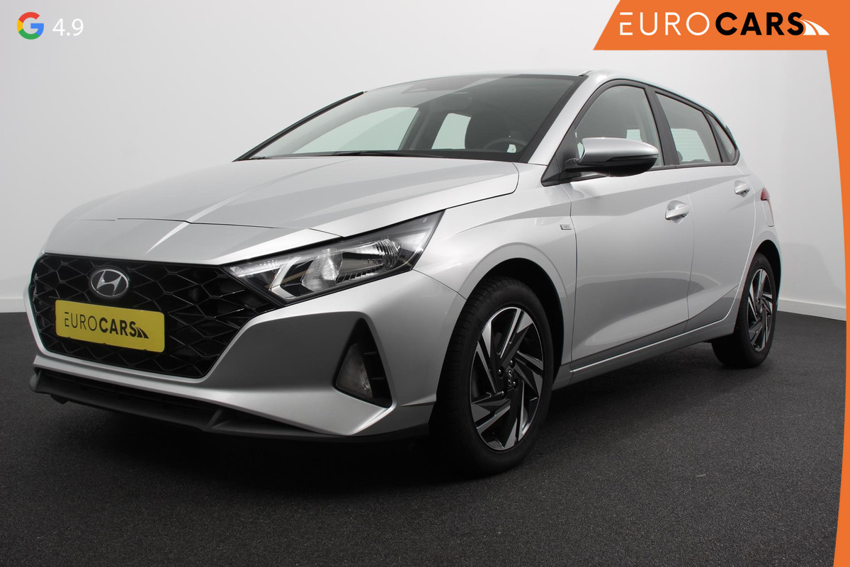 Hyundai i20 1.0 T-GDI 136 Pk Hybrid Automaat Comfort Camera Stoel/Stuurverwarming Lichtmetalen Velgen DAB Lane Assist Parkeersensoren Airco
