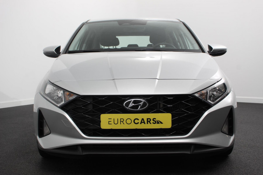 Hyundai i20 1.0 T-GDI 136 Pk Hybrid Automaat Comfort Camera Stoel/Stuurverwarming Lichtmetalen Velgen DAB Lane Assist Parkeersensoren Airco