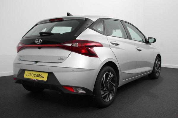 Hyundai i20 1.0 T-GDI 136 Pk Hybrid Automaat Comfort Camera Stoel/Stuurverwarming Lichtmetalen Velgen DAB Lane Assist Parkeersensoren Airco