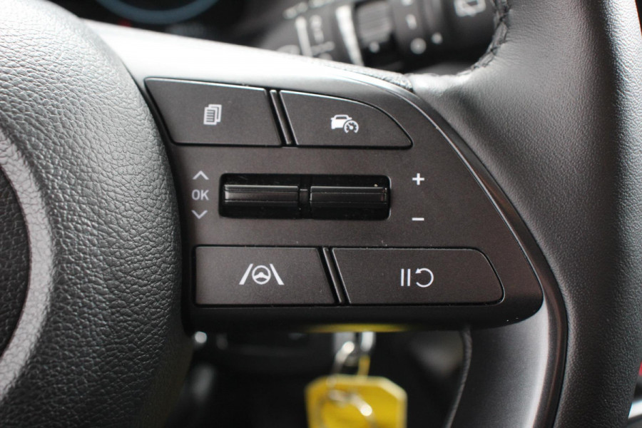 Hyundai i20 1.0 T-GDI 136 Pk Hybrid Automaat Comfort Camera Stoel/Stuurverwarming Lichtmetalen Velgen DAB Lane Assist Parkeersensoren Airco