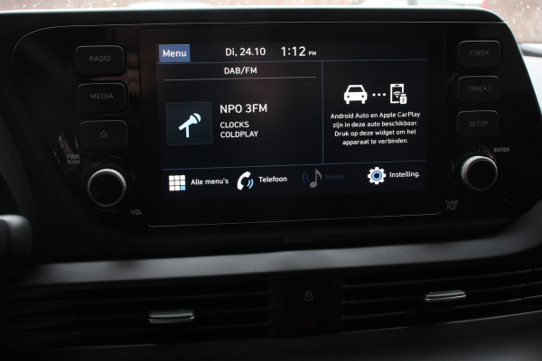 Hyundai i20 1.0 T-GDI 136 Pk Hybrid Automaat Comfort Camera Stoel/Stuurverwarming Lichtmetalen Velgen DAB Lane Assist Parkeersensoren Airco