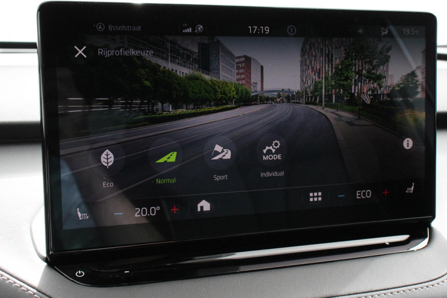 Škoda ENYAQ iV 80 Sportline Navigatie Climate Control Cruise Control Adaptive Camera