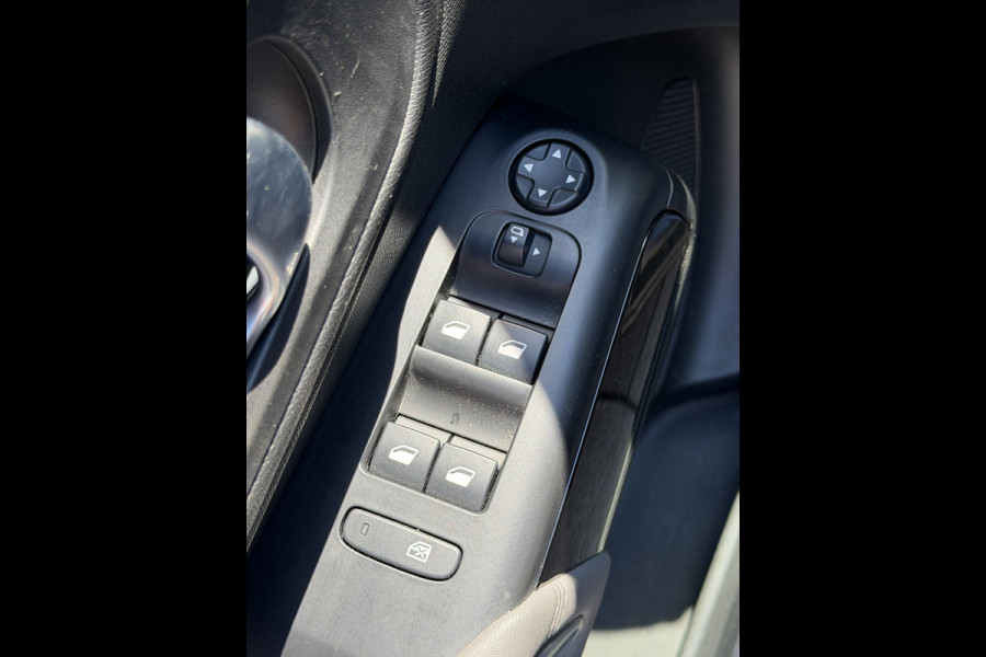 Citroën C5 Aircross BWJ 2019 | 1.2T 131PK Feel | TREKHAAK | LEDER | CAMERA A | CARPLAY | NAVI | CLIMA | PDC | 18'' LMV |