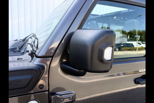 Jeep Wrangler UNLIMITED Jeep Wrangler 380 Unlimited/Sahara 2.0 PHEV Softtop AWD 4x4 Leer Navi Led-Xenon