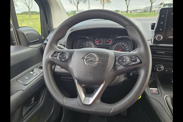 Opel Combo 1.5D L1H1 Edition Navi, Euro6, NAP, Airco, 3-Zits, 102Pk, Trekhaak, Pdc, 1e Eigenaar