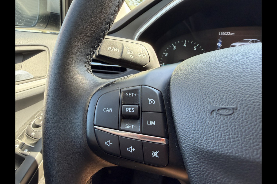 Ford FOCUS Wagon BWJ 2022 | 1.0T 100PK Trend | AIRCO | NAVI | CARPLAY | PDC | LICHTMETAAL | CRUISE | CAMERA A |