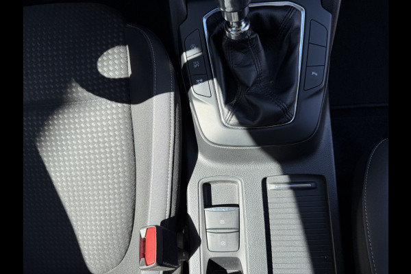 Ford FOCUS Wagon BWJ 2022 | 1.0T 100PK Trend | AIRCO | NAVI | CARPLAY | PDC | LICHTMETAAL | CRUISE | CAMERA A |