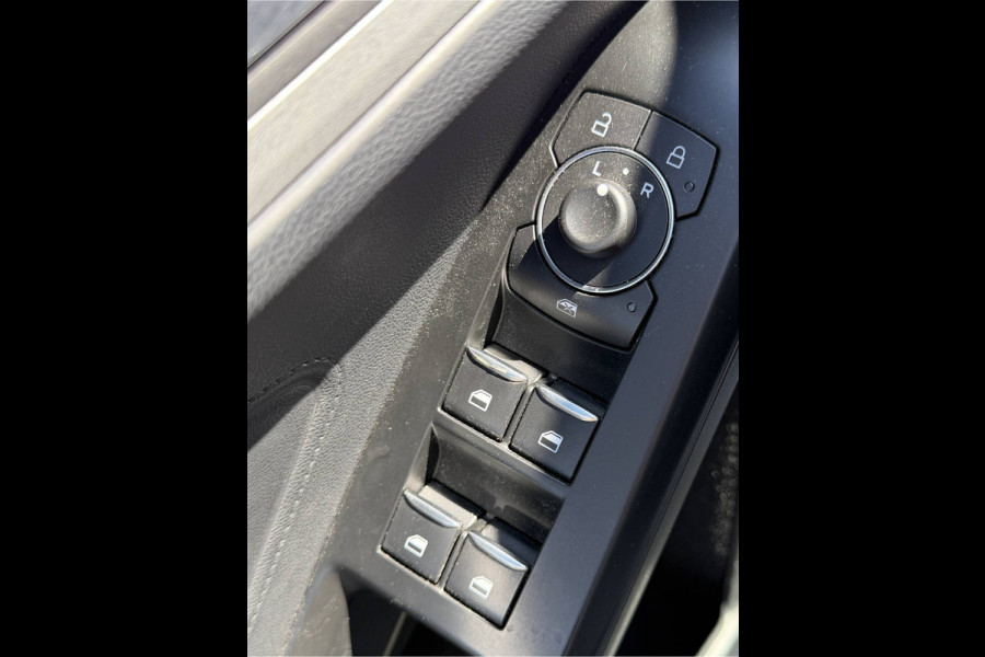 Ford FOCUS Wagon BWJ 2022 | 1.0T 100PK Trend | AIRCO | NAVI | CARPLAY | PDC | LICHTMETAAL | CRUISE | CAMERA A |