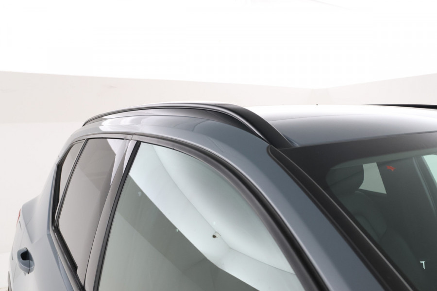 Volvo XC40 1.5 T2 Essential Automaat, Navigatie,