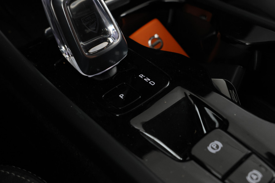 Volvo XC40 1.5 T2 Essential Automaat, Navigatie,