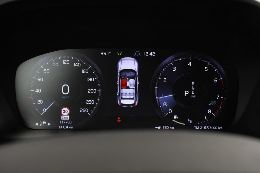 Volvo XC40 1.5 T2 Essential Automaat, Navigatie,