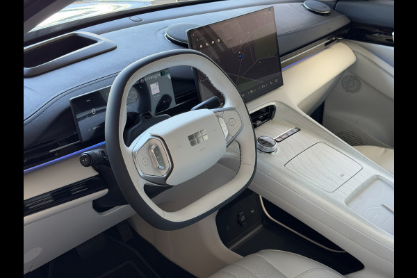 GEELY E5 Max+ 68 kWh | 475KM Bereik Speciaal Wit Leer Topuitvoering | Panoramadak | Elektr. Achterklep | 360° Camera | 8 Jaar Garantie Geely Wijchen