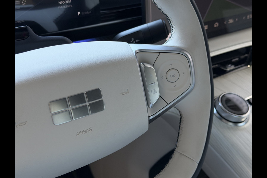 GEELY E5 Max+ 68 kWh | 475KM Bereik Speciaal Wit Leer Topuitvoering | Panoramadak | Elektr. Achterklep | 360° Camera | 8 Jaar Garantie Geely Wijchen