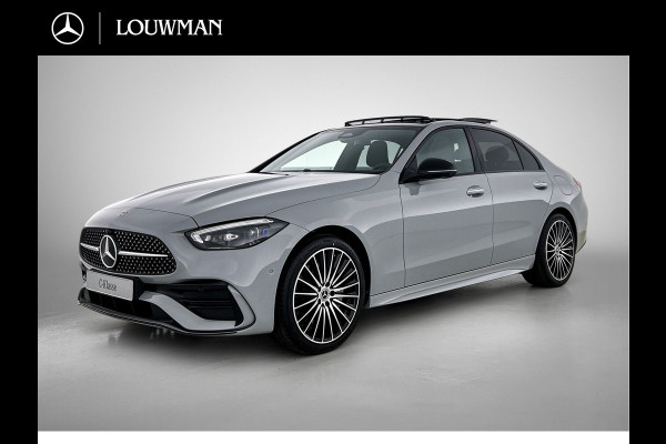 Mercedes-Benz C-Klasse 300 e 140 Years Edition | Premium Plus pakket | Nightpakket | Trekhaak | Middenconsole metaalstructuur | GUARD 360° Plus | Panoramaschuifdak | 360° camera | Burmester® 3D surround sound system | 19" multispaaks lichtmetalen AMG-velgen |