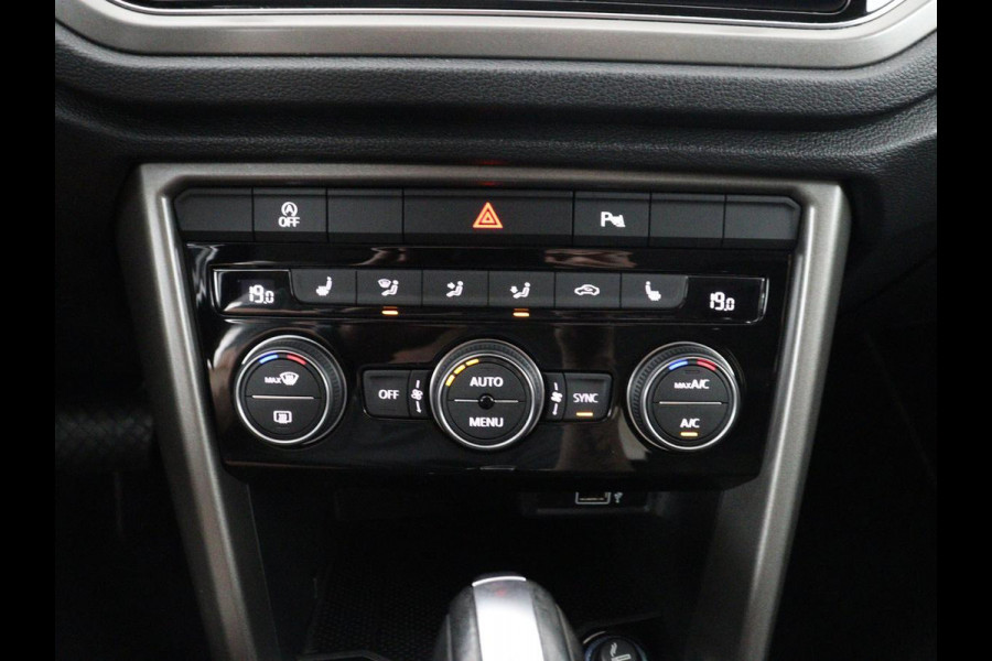 Volkswagen T-Roc 1.5 TSI Sport | Stoelverwarming | Adaptive cruise | Navigatie | Bluetooth | Camera | Park assist | Climate controle | Lane assist | Trekhaak