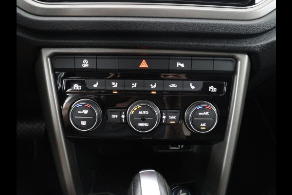 Volkswagen T-Roc 1.5 TSI Sport | Stoelverwarming | Adaptive cruise | Navigatie | Bluetooth | Camera | Park assist | Climate controle | Lane assist | Trekhaak