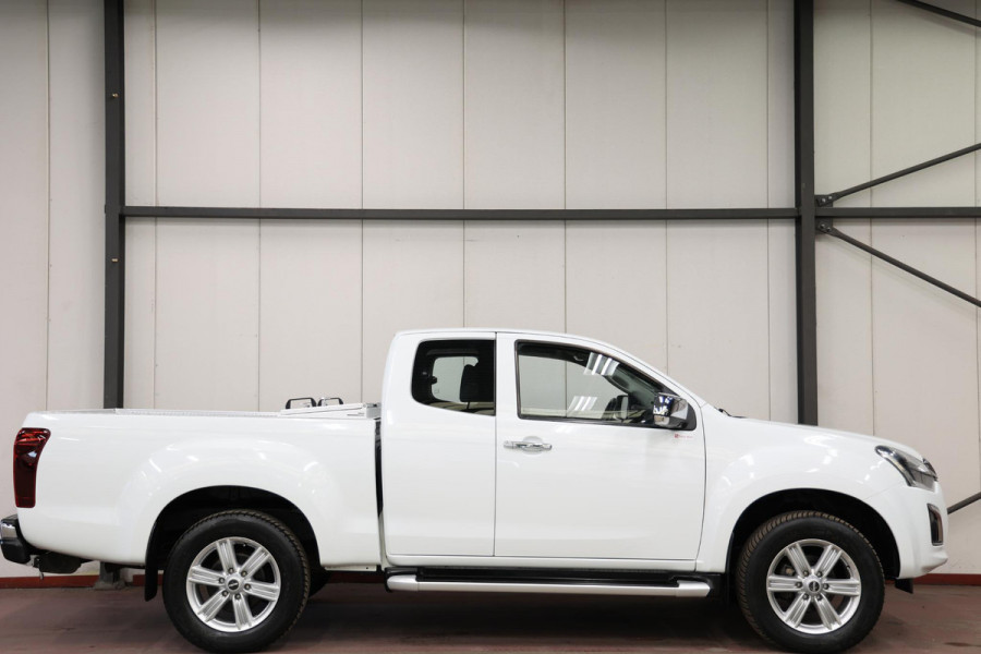 Isuzu D-max 1.9 Extended Cab AUTOMAAT 3500KG TREKHAAK EURO 6