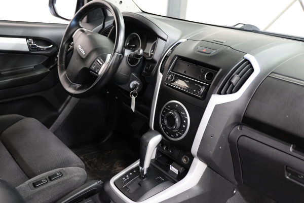 Isuzu D-max 1.9 Extended Cab AUTOMAAT 3500KG TREKHAAK EURO 6