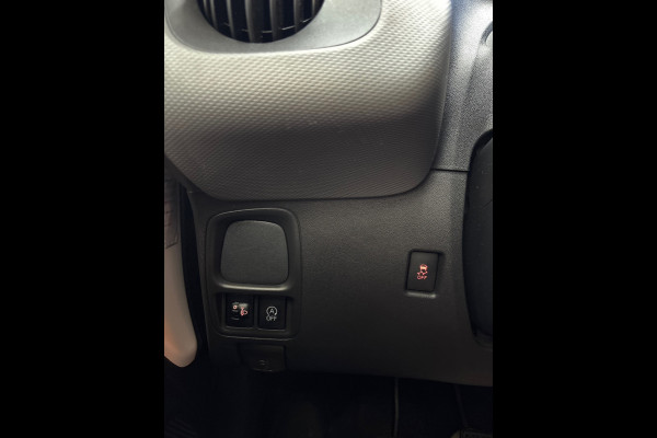 Peugeot 108 1.0 e-VTi Active Scherm, Carplay, Camera, Airco