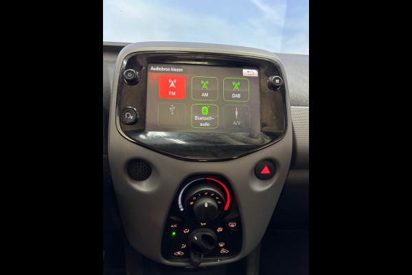 Peugeot 108 1.0 e-VTi Active Scherm, Carplay, Camera, Airco