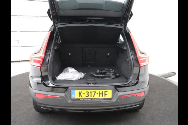 Volvo XC40 Recharge P8 AWD R-Design | SOH 91% | Panoramadak | Leder | Stuur/stoel verwarming | Harman/Kardon | Carplay | 360 Camera | Park assist | Virtueel dashboard | Cruise control