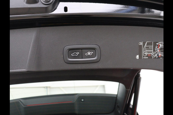 Volvo XC40 Recharge P8 AWD R-Design | SOH 91% | Panoramadak | Leder | Stuur/stoel verwarming | Harman/Kardon | Carplay | 360 Camera | Park assist | Virtueel dashboard | Cruise control